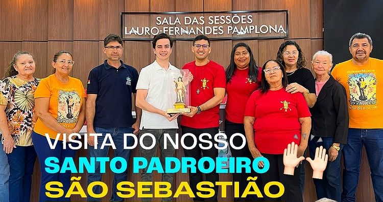 Imagem de São Sebastião visita a sede do Poder Legislativo Caraubense e marca momento de fé e tradição
