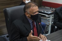 Presidente Hamilton Bezerra suspende atividades no legislativo caraubense durante o Lockdown